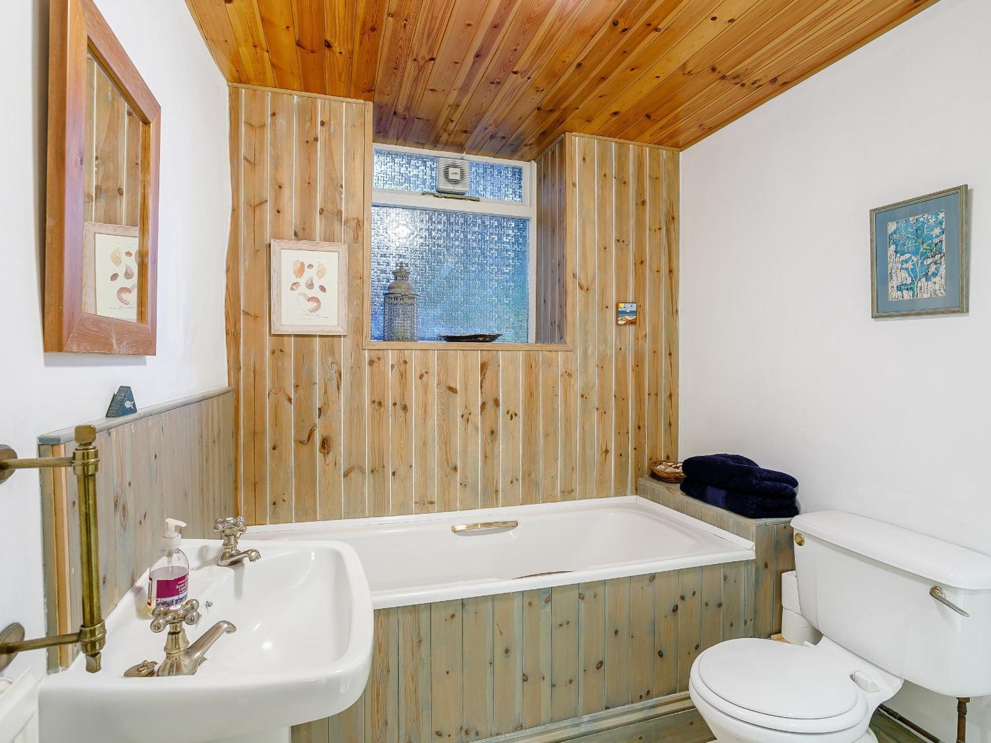 The Hayloft Villa กลอสซ็อป ภายนอก รูปภาพ